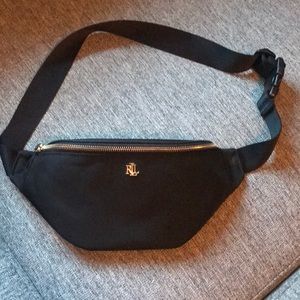 Everywhere BELT BAG